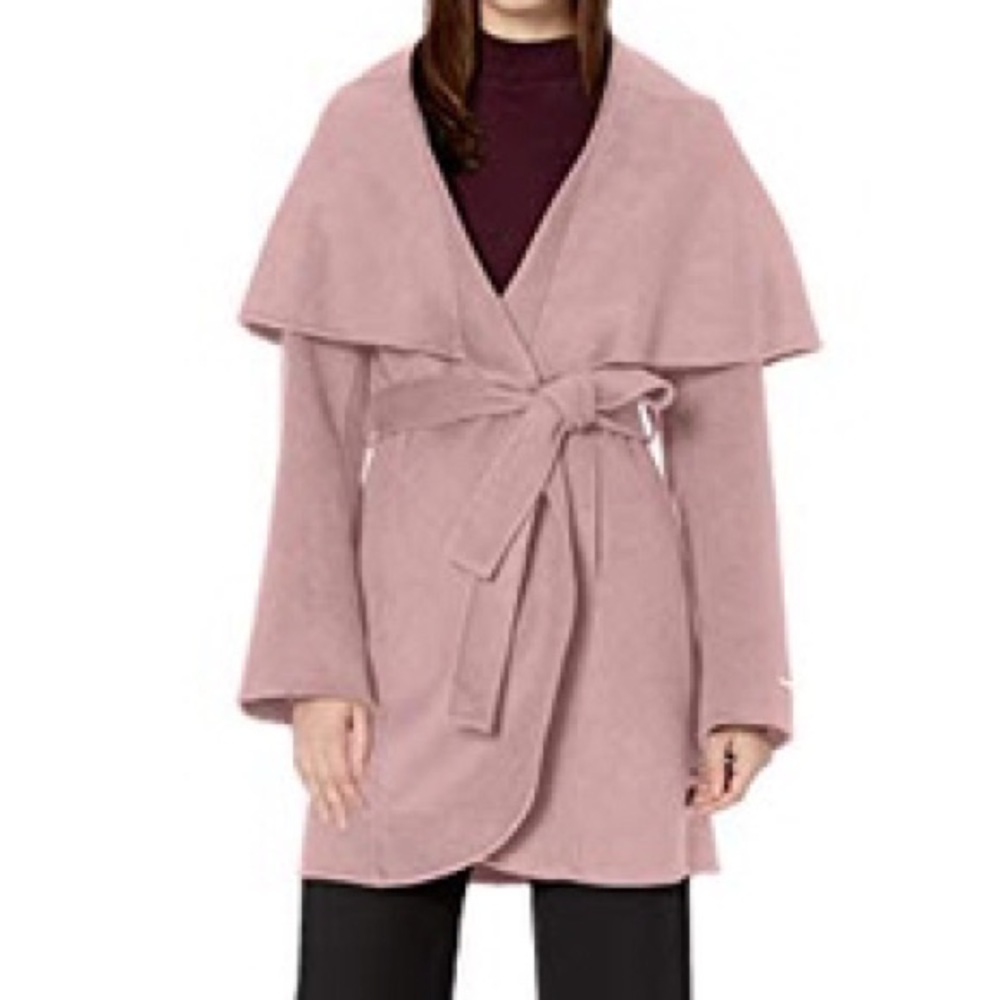NWT Tahari Marilyn Size Medium Double Faced Belted Wrap Coat in Powder Pink